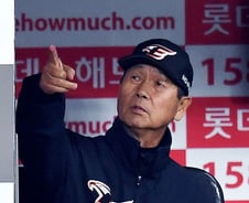 롯데 감독, 김성근 온다면...'가능 시나리오' 이유들