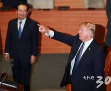 24년 만에 이뤄진 美대통령의 국회연설, 눈앞에서 지켜보니…