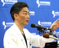 [팩트체크]김종대 의원은 진짜 이국종 교수를 저격했나
