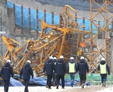 [단독]전국 타워크레인 설치·해체현장 안전성 전수조사