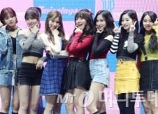 에스엠·JYP, 전역돌-트와이스에 中 기대감까지 
