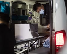 신생아 부검 "4명 다 정맥영양 치료중이었다"