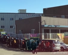 삼성 평택 반도체 공장 건설 인력만 하루 1만2000명…"지역경제 들썩"