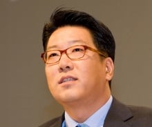 정지선 현대백화점그룹 회장 "치열하게 일하고, 조직문화 개선해야"