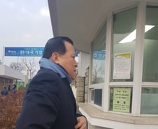 [단독]황각규 "경영전반 챙기겠다" 신동빈 "그러라" 당부