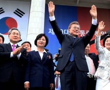 [MT리포트]문재인의 300일, 잊지못할 10 장면