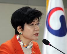 [단독] 정부, 고용위기지역 패스트트랙 도입…한국GM 군산공장부터