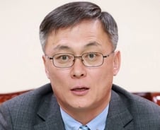 "현장 속에 답 있다"…1천km 오토바이로 누빈 우정사업본부장