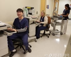 [MT리포트]미국 이민간 男간호사 "군대 갈굼보다 태움 더해"