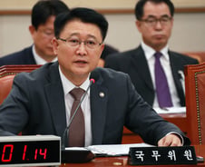 [단독] 경찰, '14년전 단역배우 사건' 대규모 조사단 투입