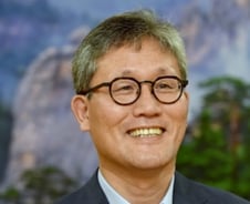 [기고]저출산 시대 불안한 예비 엄마 아빠를 안아주는 '숲태교'