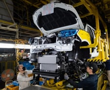 [르포]"렉스턴 스포츠가 효자"..주문 폭주에 활기도는 쌍용차 평택공장  