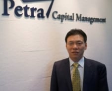 "대한항공 갑질 사태, 주주의 의미 다시 생각해봐야 할 때"