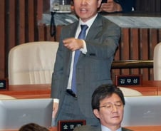 [MT리포트]여당은 'N세대' 예측, 야당은 "못믿겠다"며 집단퇴장