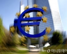 이탈렉시트, 글로벌 시장 발목잡나… 亞 증시 1% 하락