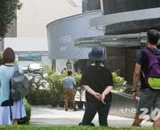 [르포]'김정은 숙소' 세인트레지스 경계강화…김창선 포착