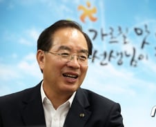 하윤수 "학력저하 해법 마련하면 혁신학교 확대 도울 것"