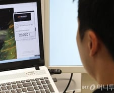 [MT리포트]'칼퇴' 독려, 영업시간 단축…'워라밸' 경쟁 뜨거운 유통가 