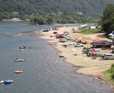 다이빙하다 숨지고 물놀이하다 실종…폭염 속 사건사고 