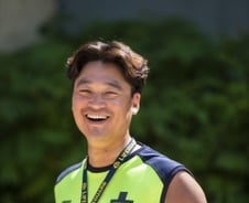 “화장실 어디에요?” 물음에 '태도 불량' 라이프가드의 ‘숨겨진 이유’