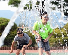 경북 영천 자동관측기기 기준 40도 돌파…"더 오를 수도"