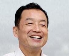 "얼리어답터 韓시장서 풀프레임 카메라 '1위'가 목표"