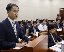 [MT리포트]의료용 대마 합법화, 국회는 '공포의 장벽'을 넘을까