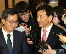 [MT리포트]통화스와프 우리가 이끈다…이주열 총재 포함 11명이 전담