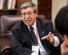 [뉴욕평화포럼]일리체프 "남북러 가스관, 평화의 파이프"