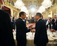 [우보세]문재인, 연결에는 한계가 없다