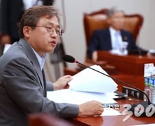 [단독]잠 안재우는 검찰, 개혁위 권고에도 밤샘조사 여전