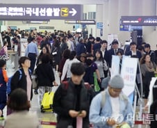 [MT리포트]"돈 된다" 너도나도 뛰어든 저비용항공 시장 과열