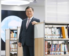 나노스피닉스 개척…국내 물리학계 대부 