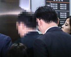 [단독]쌍둥이 자매, 10월 중간고사 성적 '원상복귀'