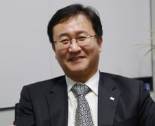 [MT리포트]"주가 급락 억울하다고?…적극적인 배당으로 신뢰 쌓아야"