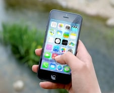 애플 급락에 韓 반도체도 휘청…코스피 한때 2030까지 밀려
