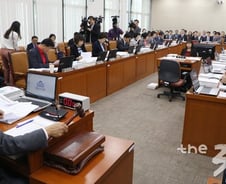 [단독]아동수당, 내년부터 9세미만으로 확대···복지부 예산 3.1조 순증(상보)
