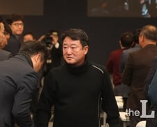 [단독] 檢, 이웅열 코오롱 회장 '상속 탈세' 수사 착수