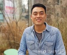 "아이들 사랑도 웃음도 놀이터서 지켰죠"