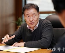 서민금융 상담사 자처한 이계문 원장 