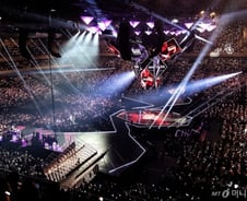 아이돌과 연말을 보내는 특별한 방법