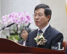 [단독] 檢, 이동원 대법관 서면조사…현직 대법관 최초