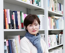 얼굴 다르듯 '뇌'도 다 달라…'신경다양성' 화두 던진 늦깎이 과학소설가