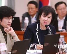 주진형 "뒤에 누가 숨어있는지 궁금"…손혜원 "그것이 알고 싶다"