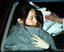 [MT리포트]국내 첫 산부인과 제일병원, 이영애 품에 안기나