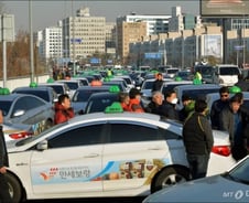 [MT리포트]카풀에서 '타다'로 칼날 돌린 택시