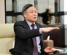 "10인 미만 사업장, 정부+지자체가 4대보험 전액 지원 추진"