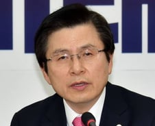 [야시시(野視視)]개천에서 용난 황교안 대표, 히든카드는?