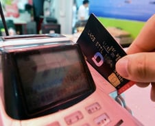 [팩트체크]신용카드 공제 줄여도 세 부담 1만원도 안돼