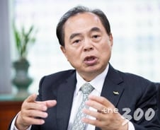 오거돈 "김해신공항은 제2의 4대강사업"